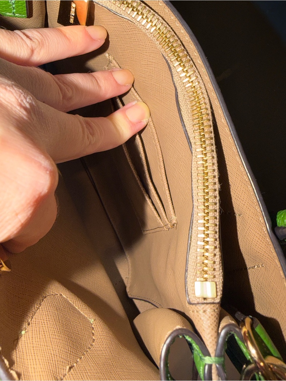 Michael Kors Green Mercer Pebbled Leather Mini Satchel with Crossbody Strap - Picture 3 of 7